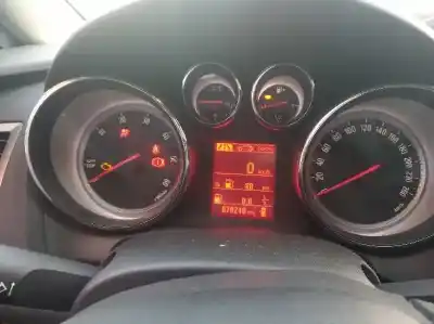 Veículo de Sucata opel astra j lim. selective do ano 2015 alimentado b16dtl