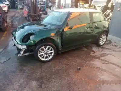 Здавання транспортного засобу mini mini (f56) cooper d року 2015 потужний b37c15a