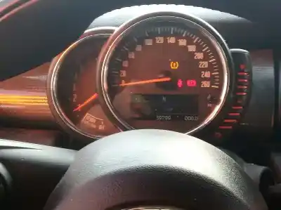Здавання транспортного засобу mini mini (f56) cooper d року 2015 потужний b37c15a