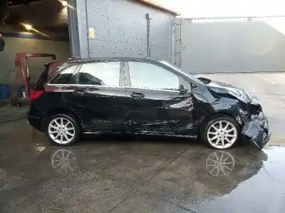 Veículo de Sucata MERCEDES-BENZ CLASE B (W246) 1.5 CDI CAT do ano 2014 alimentado K9K