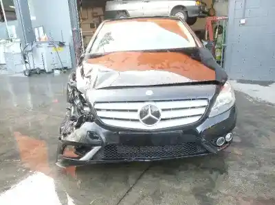 Veículo de Sucata mercedes-benz clase b (w246) 1.5 cdi cat do ano 2014 alimentado k9k