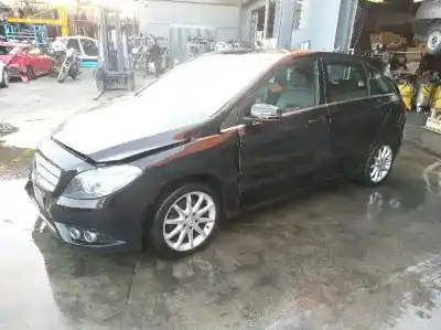 Veículo de Sucata mercedes-benz clase b (w246) 1.5 cdi cat do ano 2014 alimentado k9k