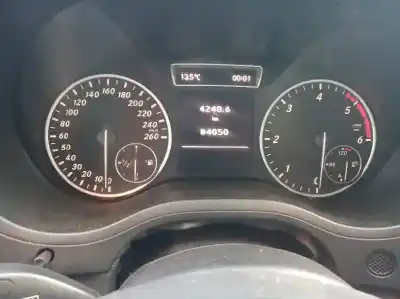 Veículo de Sucata mercedes-benz clase b (w246) 1.5 cdi cat do ano 2014 alimentado k9k