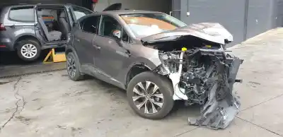 Утилизация автомобиля RENAULT CAPTUR II TECHNO года 2024 питание H4D
