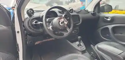 Veículo de Sucata smart fortwo coupe electric drive / eq pull&bear (453.391) do ano 2020 alimentado 5al60