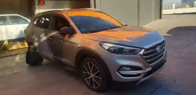 Veículo de Sucata hyundai tucson kosmo 4wd do ano 2018 alimentado 