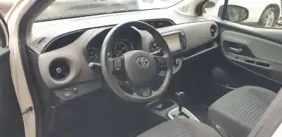 Veicolo di demolizione toyota yaris hybrid active dell'anno 2018 alimentato 1nz