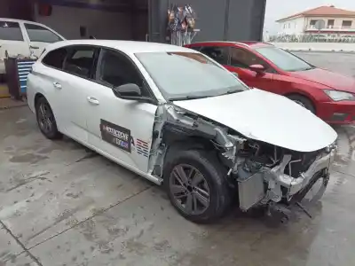 Vehículo de desguace PEUGEOT                                            308 SW III (FC_, FJ_, FR_, F4_)                                                                                                                                                                                                                            BLUEHDI 130 (FCYHZL, FCYHZT)                                                                                                                                                                                                                               del año 2022 con motor YHZ (DV5RC)