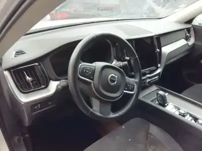 Veículo de Sucata volvo xc60 ii (246) b4 mild-hybrid do ano 2021 alimentado d 420 t8