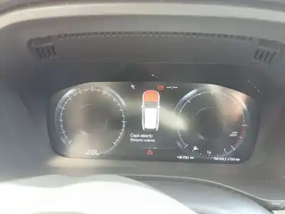 Veículo de Sucata volvo xc60 ii (246) b4 mild-hybrid do ano 2021 alimentado d 420 t8