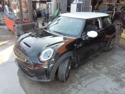 Veicolo di demolizione mini mini (f56) cooper se / electric dell'anno 2023 alimentato ib1p25b