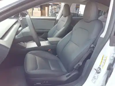 Scrapping Vehicle tesla model 3 (5yj3) ev awd of the year 2024 powered 3d3,3d5,3d7