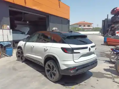 Veicolo di demolizione renault austral techno dell'anno 2024 alimentato h5h e4