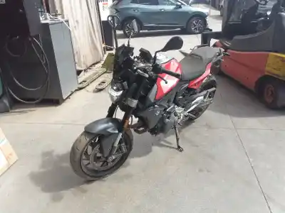 Veículo de Sucata bmw f f 900 r a2 (4r90) do ano 2024 alimentado a24a09a