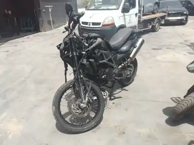 Здавання транспортного засобу BMW F  року 2012 потужний 802EA