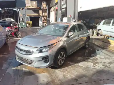 Veicolo di demolizione kia xceed (cd) 1.0 t-gdi dell'anno 2022 alimentato g3lc,g3le