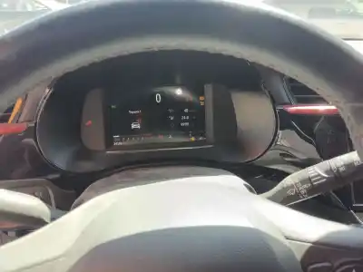 Sloopvoertuig opel corsa f 1.2 (68) van het jaar 2021 aangedreven hn05