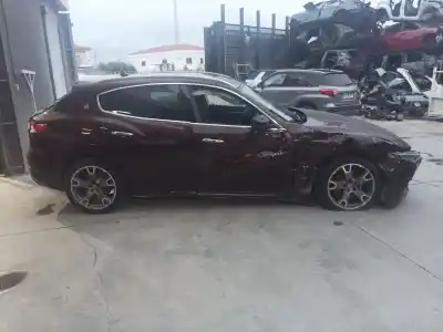 Veículo de Sucata MASERATI LEVANTE SUV (M161)  do ano 2017 alimentado B630WM