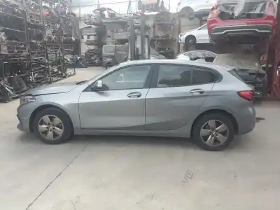 Veicolo di demolizione bmw 1 (f40) 118 i dell'anno 2022 alimentato b38a15f