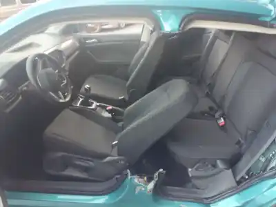 Veículo de Sucata volkswagen t-cross (c11) 1.0 tsi do ano 2023 alimentado dla