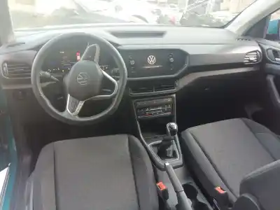 Veículo de Sucata volkswagen t-cross (c11) 1.0 tsi do ano 2023 alimentado dla