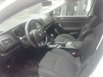 Sloopvoertuig renault megane iv fastback (b9a/m/n_) 1.5 dci 110 (b9a3) van het jaar 2017 aangedreven k9k g6