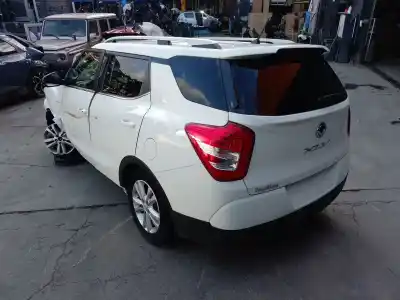 Здавання транспортного засобу ssangyong xlv suv e-xgi 160 року 2018 потужний 173910