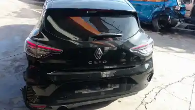 Veículo de Sucata renault clio v  do ano 2024 alimentado h4d f4