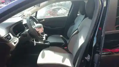 Veículo de Sucata renault clio v  do ano 2024 alimentado h4d f4