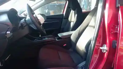 Scrapping Vehicle mazda 3 sedán 2.5 e-skyactiv-g of the year 2025 powered 