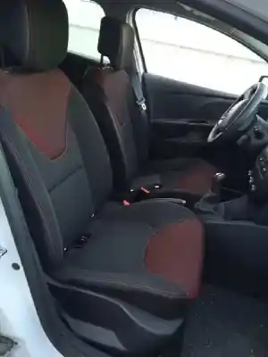 Sloopvoertuig renault clio iv authentique van het jaar 2014 aangedreven k9k612