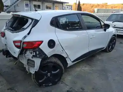 Sloopvoertuig renault clio iv authentique van het jaar 2014 aangedreven k9k612