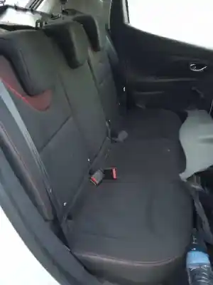 Sloopvoertuig renault clio iv authentique van het jaar 2014 aangedreven k9k612