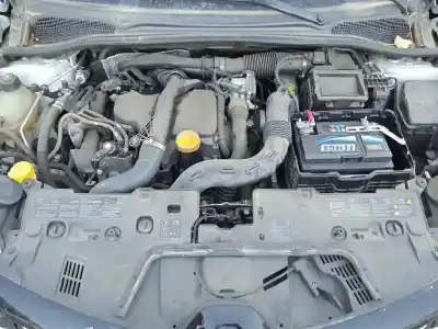 Sloopvoertuig renault clio iv authentique van het jaar 2014 aangedreven k9k612