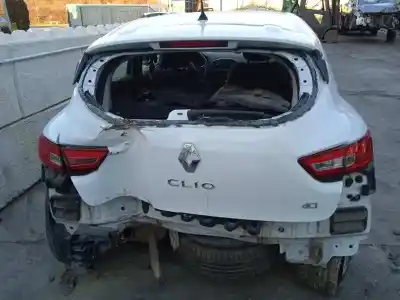 Sloopvoertuig renault clio iv authentique van het jaar 2014 aangedreven k9k612