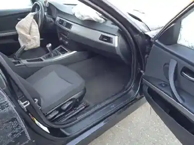 Veicolo di demolizione bmw serie 3 berlina (e90) 320d dell'anno 2006 alimentato 204d4