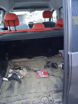 Veículo de Sucata citroen berlingo station wagon live edition do ano 2016 alimentado bh02