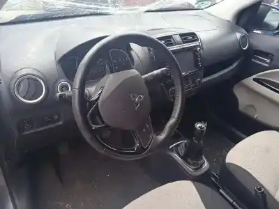 Здавання транспортного засобу mitsubishi space star (a00) kaiteki року 2019 потужний 3a92