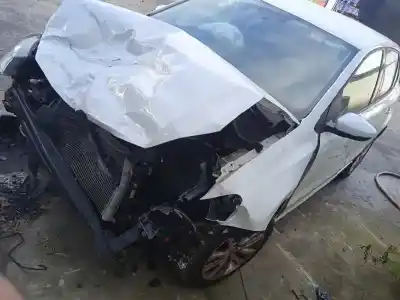 Veículo de Sucata volkswagen polo (6c1) sport bluemotion do ano 2014 alimentado cusb