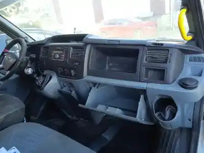 Veículo de Sucata ford transit caja cerrada ´06 ft 350 el (extralargo) lkw (camion) do ano 2008 alimentado h9fb