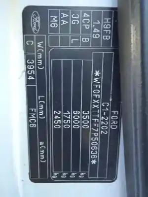 Veículo de Sucata ford transit caja cerrada ´06 ft 350 el (extralargo) lkw (camion) do ano 2008 alimentado h9fb