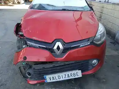 Veículo de Sucata renault clio iv technofeel do ano 2014 alimentado h4b400