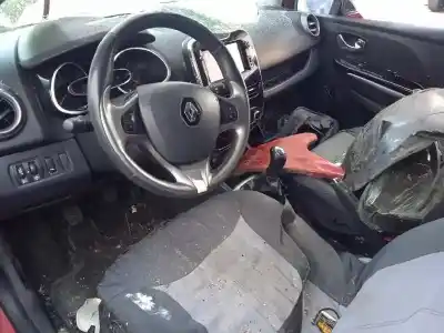 Veículo de Sucata renault clio iv technofeel do ano 2014 alimentado h4b400