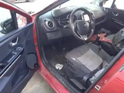 Veículo de Sucata renault clio iv technofeel do ano 2014 alimentado h4b400