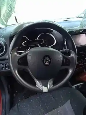 Veículo de Sucata renault clio iv technofeel do ano 2014 alimentado h4b400