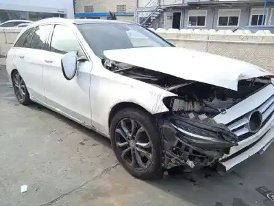 Утилизация автомобиля MERCEDES-BENZ CLASE C (W205) FAMILIAR C 220 T CDI BlueTEC Edition 1 (205.204) года 2014 питание 651921