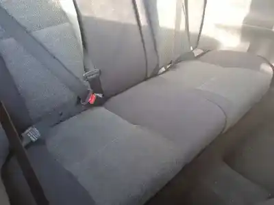 Scrapping Vehicle toyota corolla (_e12_) 2.0 d-4d (cde120r_ cde120l_) of the year 2004 powered 1cdftv