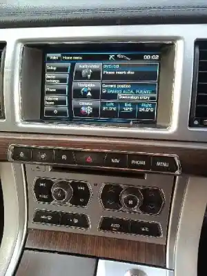 Veículo de Sucata jaguar xf i (x250) 2.2 d do ano 2013 alimentado 224dt