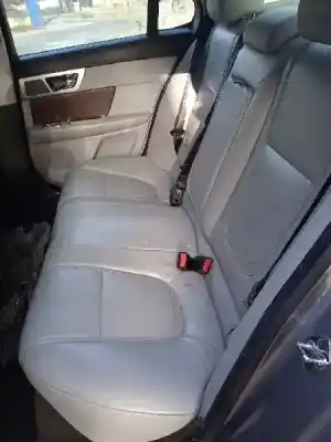 Veículo de Sucata jaguar xf i (x250) 2.2 d do ano 2013 alimentado 224dt