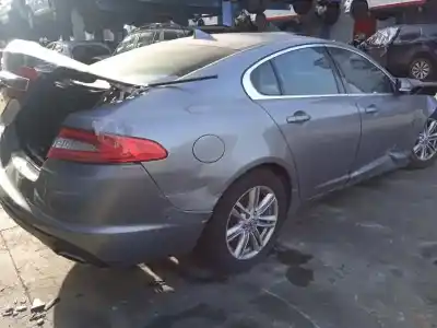 Veículo de Sucata jaguar xf i (x250) 2.2 d do ano 2013 alimentado 224dt